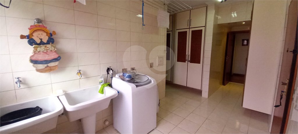 Apartamento à Venda em Mirandópolis com 4 Dormitórios, 2 Suítes e 4 Vagas
