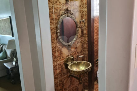 Casa comercial para locação no Centro