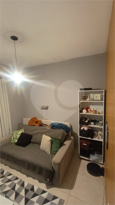 Apartamento a Venda - 2 dormitórios - Jd. Colonial