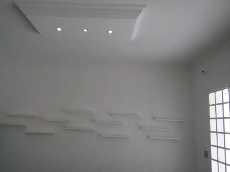 Casa à venda com 4 quartos, sendo 3 suítes, em Jardim Leonor, São Paulo, SP