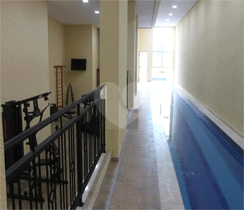 APARTAMENTO DE 44,5 M² COM 01 DORMITÓRIO E COZINHA COM ARMÁRIOS, VARANDA GOURMET E VAGA PARA LOCAÇÃO EM SANTANA