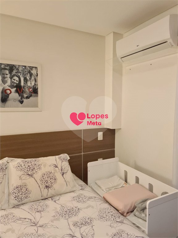 A VENDA BELISSIMO APARTAMENTO NO BAIRRO URBANOVA I, 2 QUARTOS 1 SENDO SUITE, 3 BANHEIROS E 2 VAGAS,