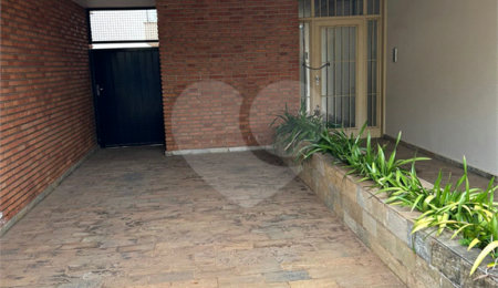 Casa à venda com 3 quartos em Jardim Paraíso, São Carlos, SP