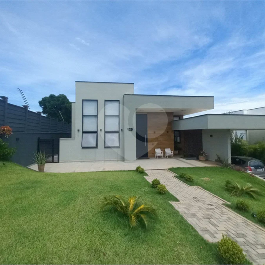 Casa à venda no Condominio Terras de Santa Teresa, Itupeva-SP.