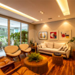 Apartamento Campo Belo à Venda 274 m² 4 Suítes 4 Vagas com Clima de Casa e Vista Verde