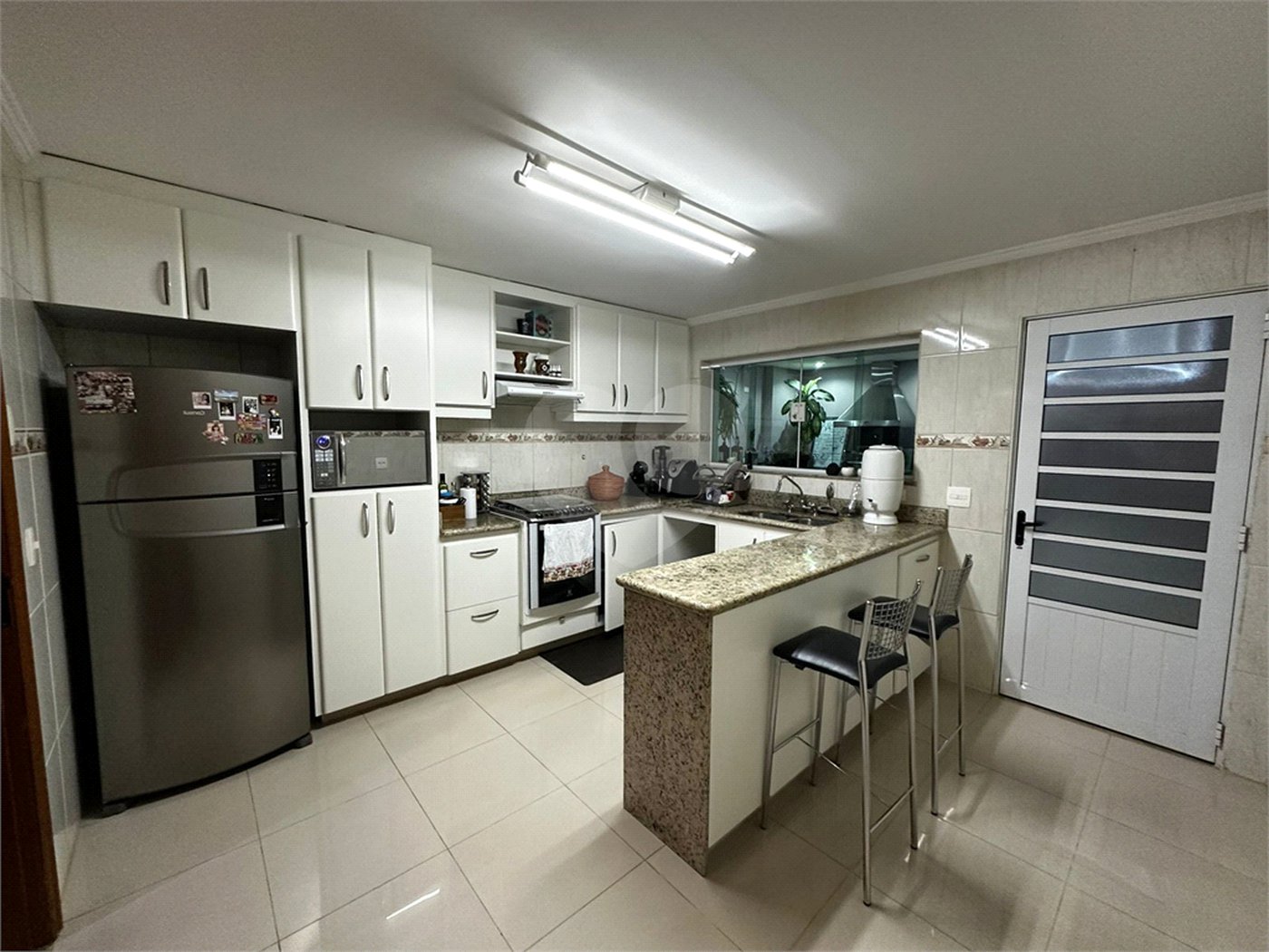 Sobrado Reformado à venda na Saúde c/160m2 - 3 Quartos/1 Suíte/2 Vagas de garagem