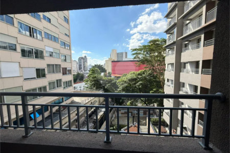 Studio HIS2 mobiliado 38m² na Liberdade, lazer completo, pronto para morar.