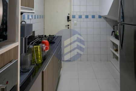 Duplex à venda com 2 quartos, sendo 2 suítes, em Jardim Londrina, São Paulo - SP