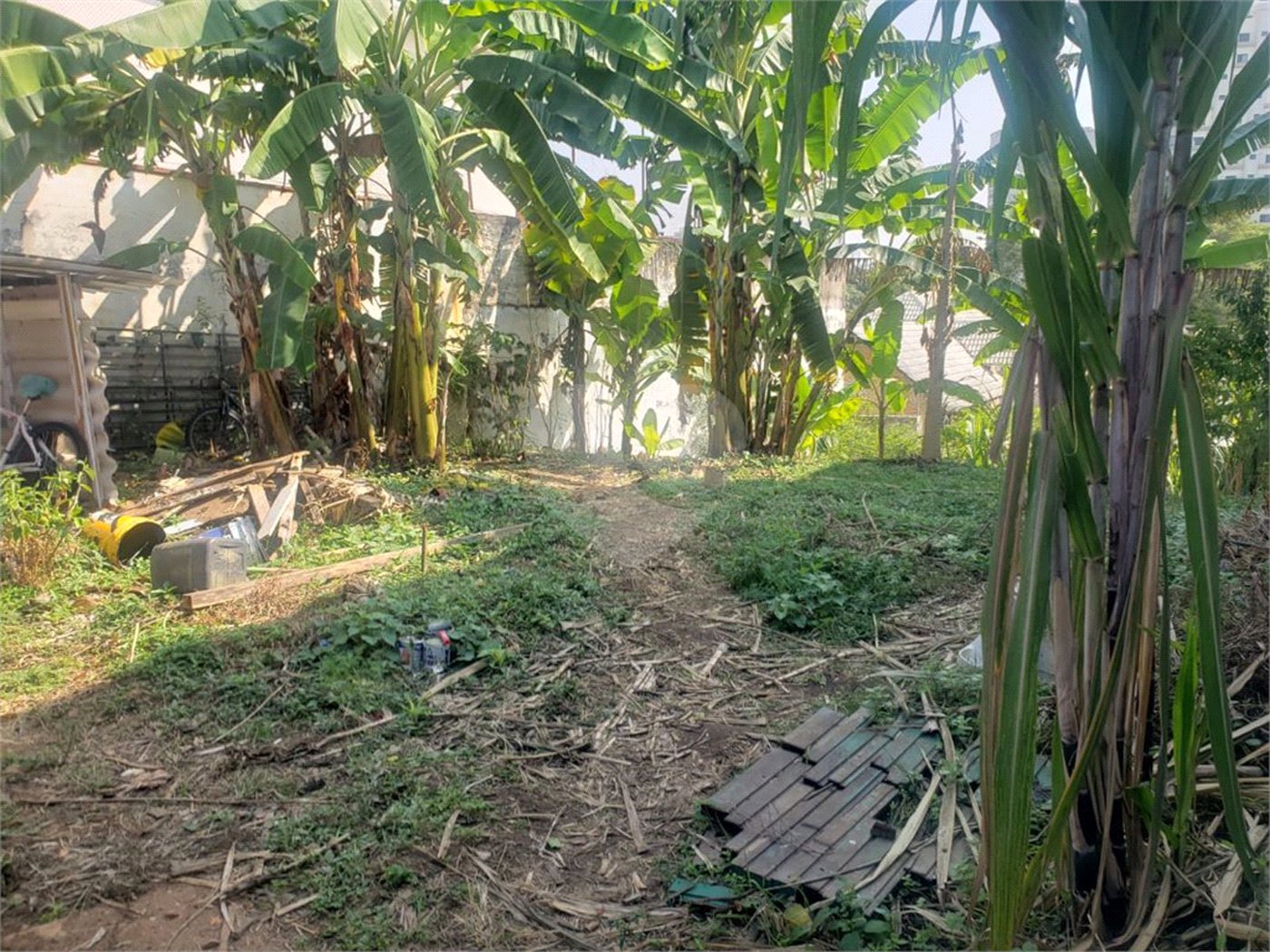 Terreno á venda com 266m ² - Bosque da Saúde