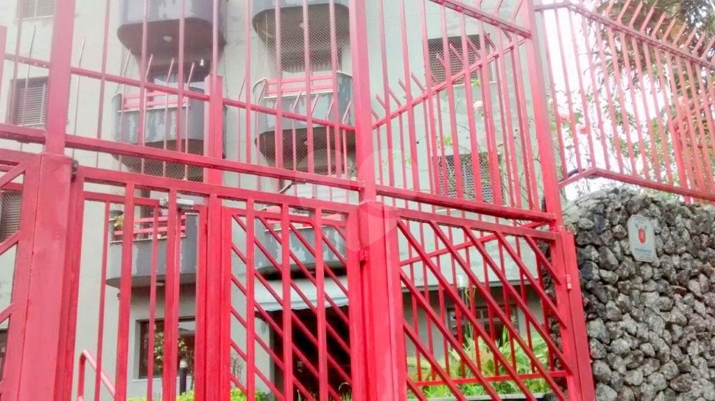 Belo Apartamento a Venda na Agua Rasa