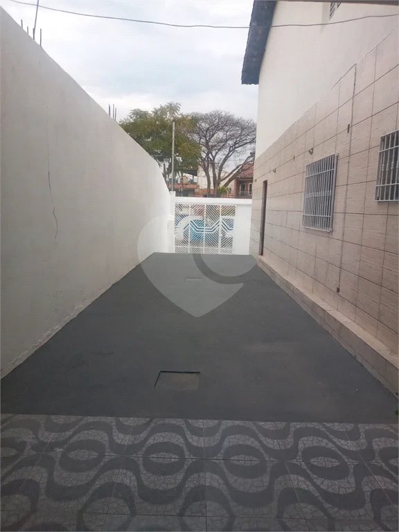 Casa com 180m², 3 quartos (1 suíte) e 5 vagas de garagem, à venda em São Mateus