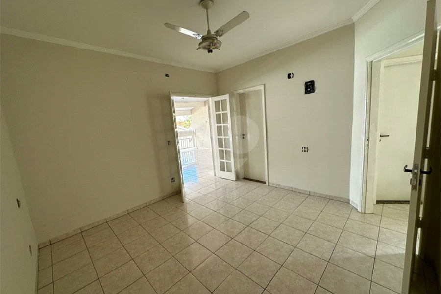 Casa à venda no bairro Caxambu em Piracicaba/SP.