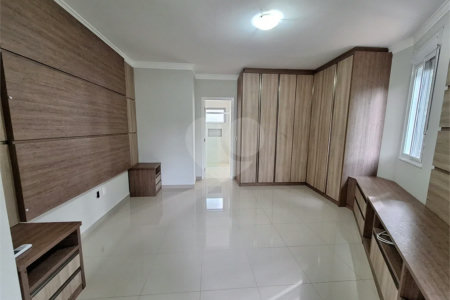 Casa para Locação no Condomínio Bosque dos Cambarás em Valinhos/SP