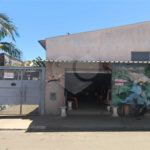 Salão comercial no Embaré