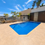 Casa à venda no Condomínio Estância Marambaia, Vinhedo | 3 suítes, piscina e terreno de 810 m²