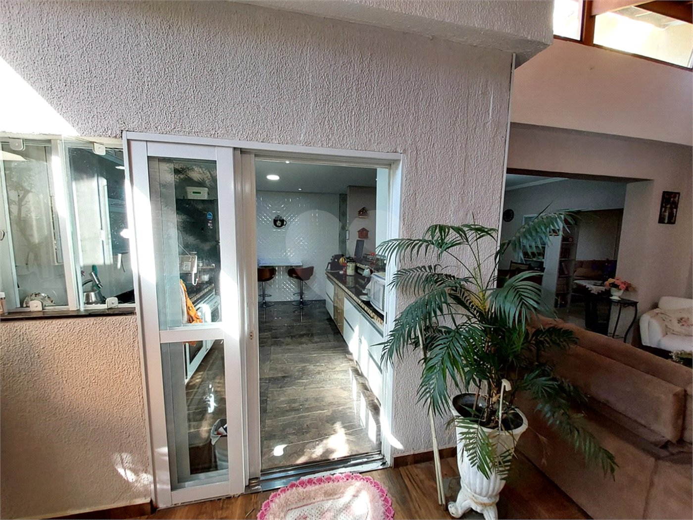 Casa residencial com ponto comercial a venda no Centro