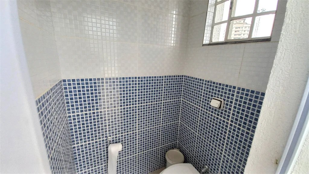 Sobrado à venda com 3 quartos, sendo 1 suíte, em Vila Gomes, São Paulo, SP