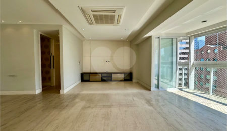 Apartamento para Locação na Vila Olímpia | 126 m² | 3 Suítes | 3 Vagas