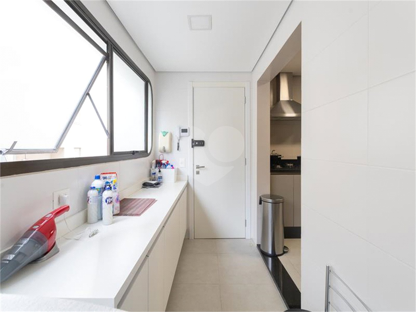 Apartamento a venda nos Jardins 262 m2, 3 suites e 3 vagas