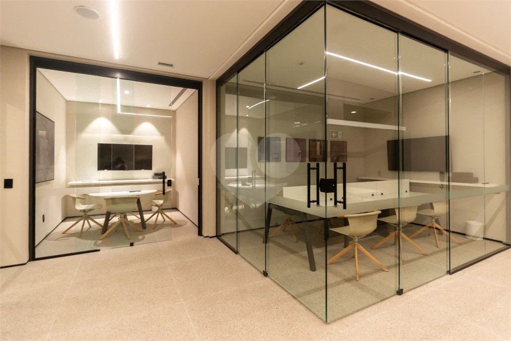 Apartamento à venda com 3 suítes em Ibirapuera, São Paulo, SP