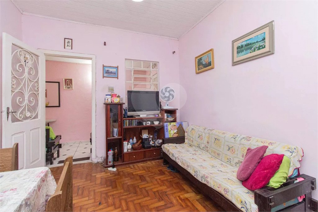 Casa à venda com 90m², 2 quartos e 1 vaga no Bosque da Saúde