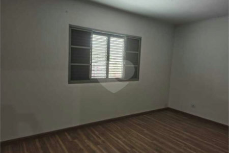Casa Espaçosa para Locação no Bairro da Saúde, São Paulo