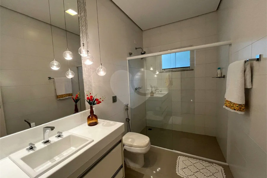 Excepcional Casa de 4 Suítes no Condomínio Monte Alegre em Piracicaba