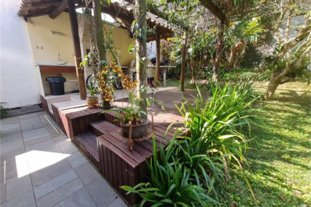 Sobrado à venda com 4 quartos, sendo 1 suíte, em Granja Julieta, São Paulo, SP
