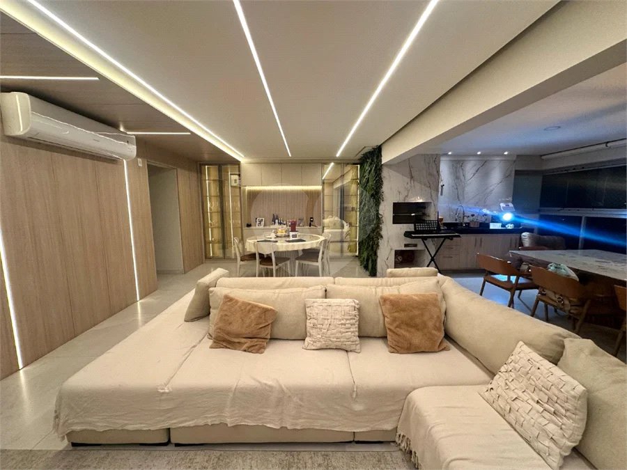 Apartamento com 3 quartos para alugar no Condomínio Cumaru, Jardim Marajoara São Paulo - SP