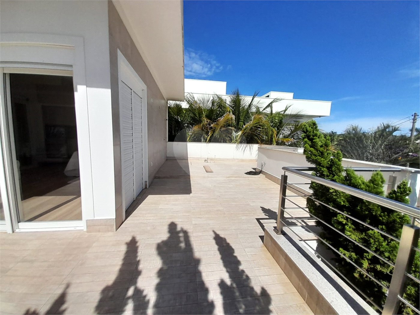 Casa à Venda no Condomínio Damha III – Elegância e Conforto para sua Família