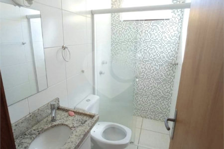 Investimento Certeiro na Gleba 1: Apartamento 1 DormItório, Quintal e Localização que Aluga Fácil