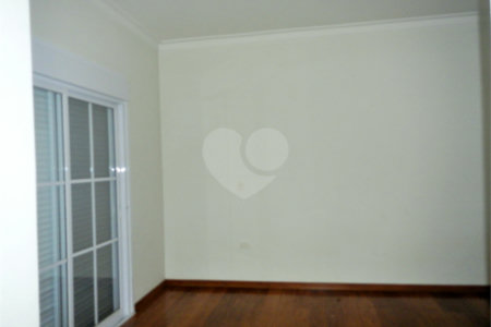 Casa à venda na Saúde c/293m2 - 4 Suítes/4 Salas/3 Vagas na garagem