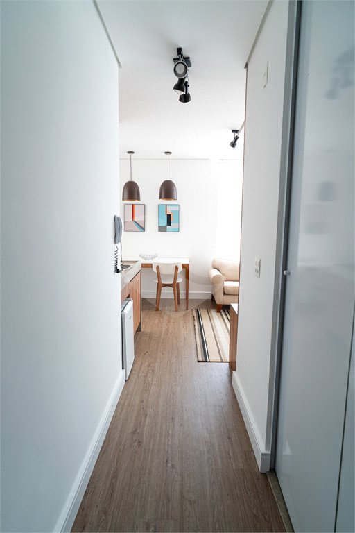 APARTAMENTO 1 DORMITÓRIO 1 VAGA - VILA OLIMPIA