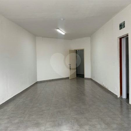 Sala Comercial de 40m² no Alvinópolis - Sobreloja
