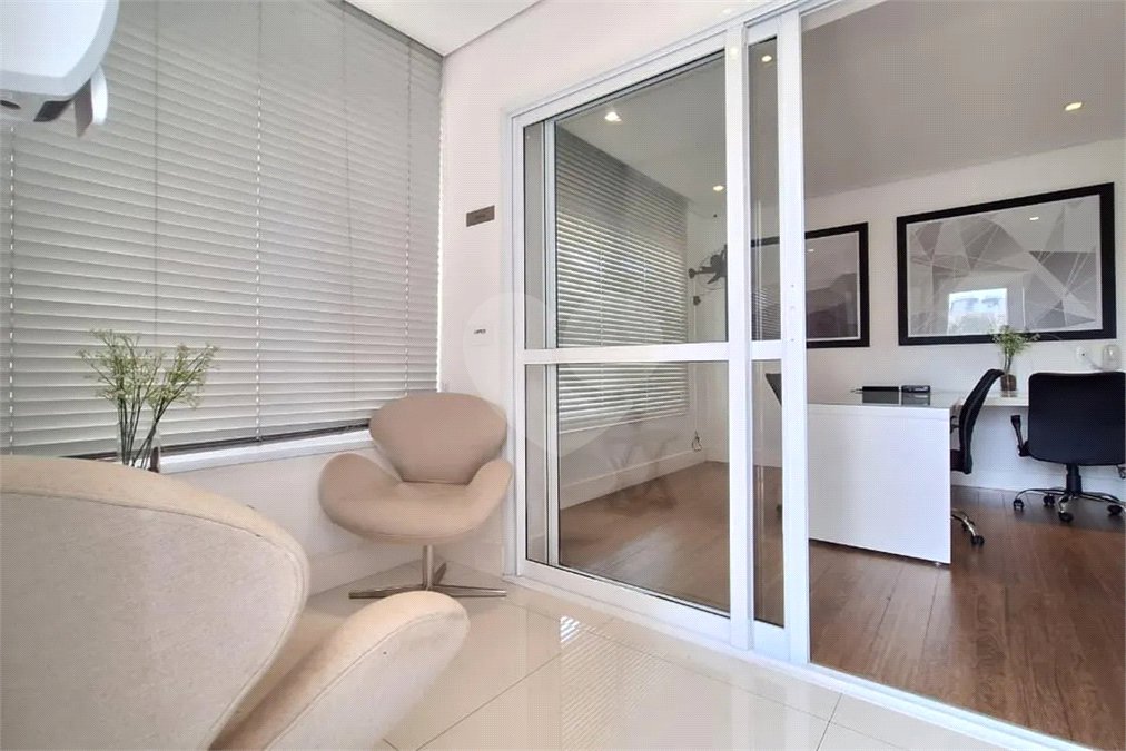 Apartamento de Luxo em Barra Funda - 2 Quartos, 2 Banheiros, 65m².