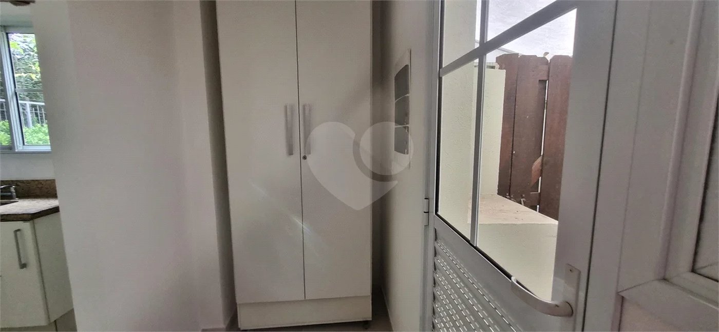 Lindo sobrado com 3 dormitórios (1 suíte com closet) e a.c. em todos os ambientes. à venda, 150 m², por R$ 960.000,00 no condomínio Casa Bella, em Indaiatuba/SP.