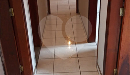 Casa à venda com 3 quartos, sendo 1 suíte, no Centro, Rio Claro, SP