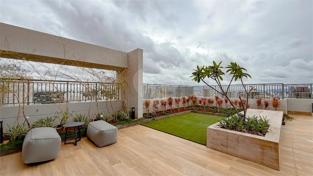 Apartamento com 36,20 m2 - 1 dorm - a 50 metros da PUC (Perdizes)