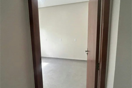 Casa à venda com 3 quartos, sendo 1 suíte,  em São Luís, Balsas, MA