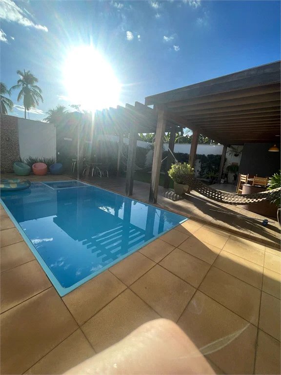 Casa à venda com 3 suítes no Centro, Balsas, MA