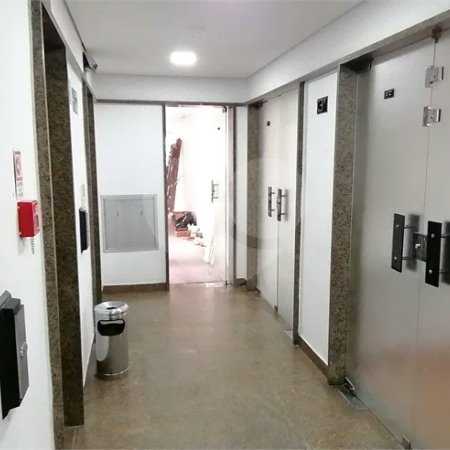 Sala comercial à venda em Higienópolis com 170 m2