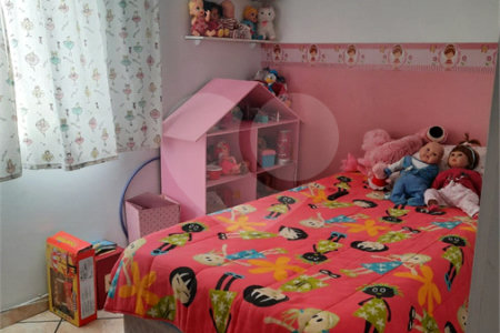 Casa com 120m², 3 dormitórios, sendo 2 suítes, 4 vagas, à venda na Vila Matilde.