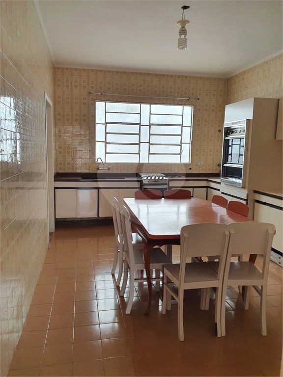 Vende-se linda casa de 250 m² no Jabaquara