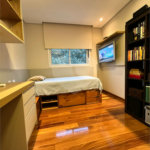 Apartamento de 176 m2 com 4 dormitórios sendo 3 suítes com 3 vagsa Condomínio Dolce Vita Avenida Lacerda Franco ,Cambuci -São Paulo