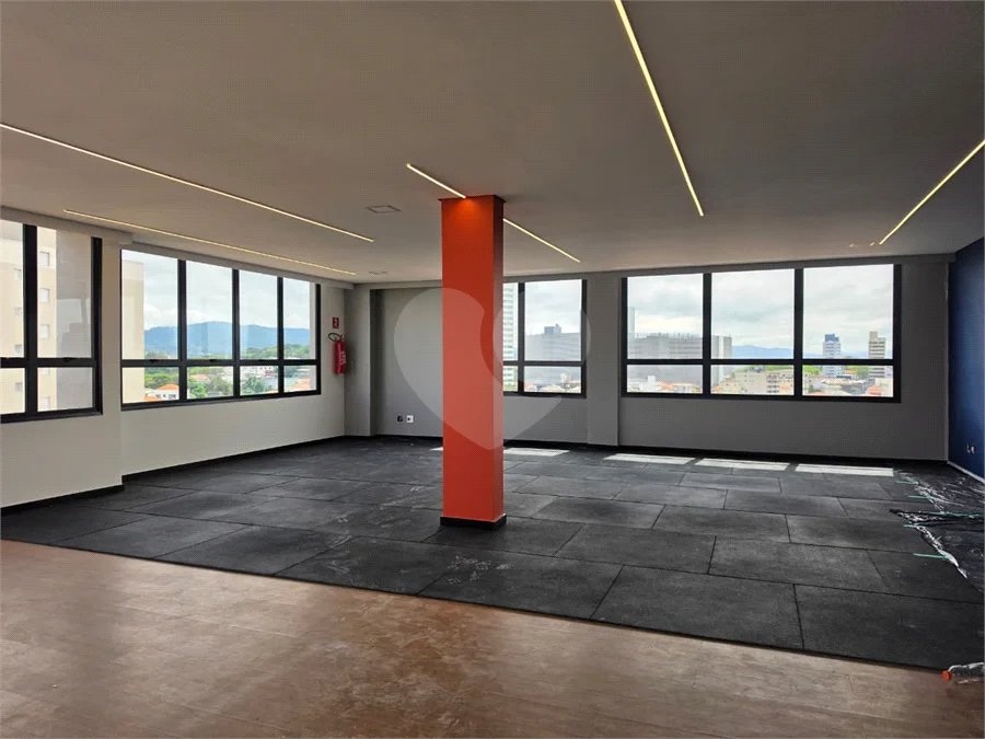 46 m², 2 dormitórios, suíte e lazer completo no rooftop, próximo ao metrô