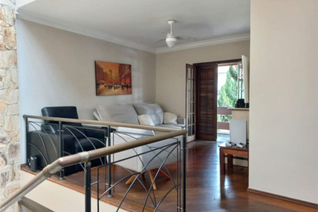 Casa à venda com 3 suítes em Parque Monte Alegre, Taboão da Serra, SP