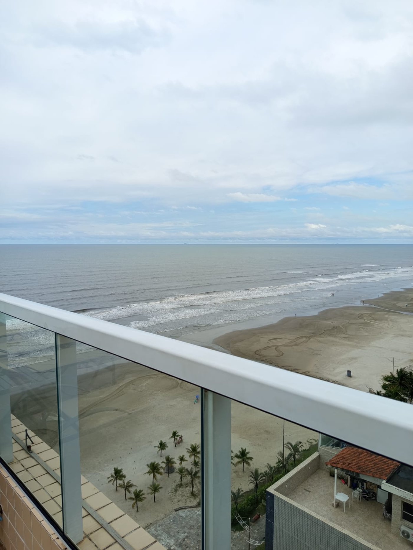 🌊 FRENTE MAR – ALTO PADRÃO NO JARDIM REAL – PRAIA GRANDE/SP 🌊