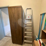 Ampla casa no condomÍnio Parque Fehr, contendo: