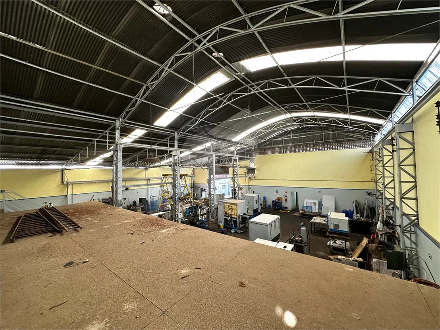 Barracão Comercial à Venda em Piracicaba/SP.