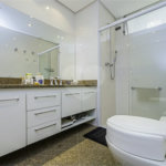 Apartamento á venda em Higienópolis com 212m² 3 dormitórios 1 suíte 2 vagas